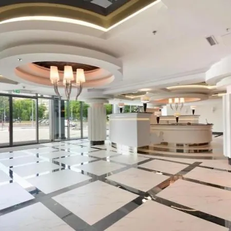 Hanza Tower - 24 Jacussi & Sauna & Pool *